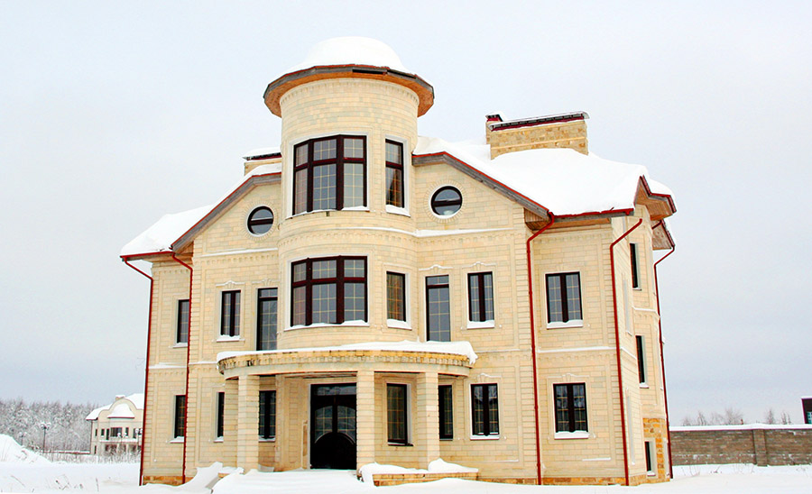 Загородный дом по цене таунхауса в поселке Château Souverain Загородный дом по цене таунхауса в поселке Château Souverain